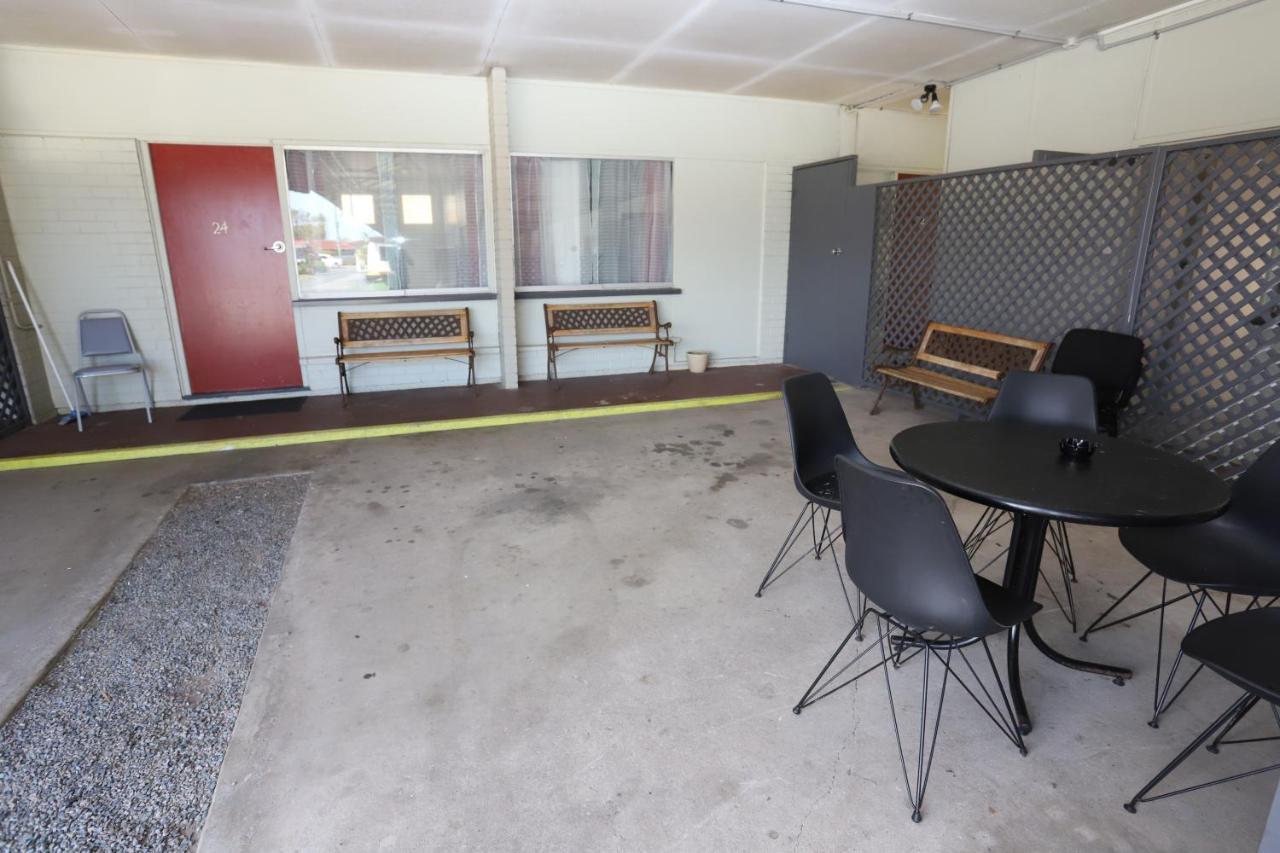 Tropic Coast Motel Mackay Esterno foto